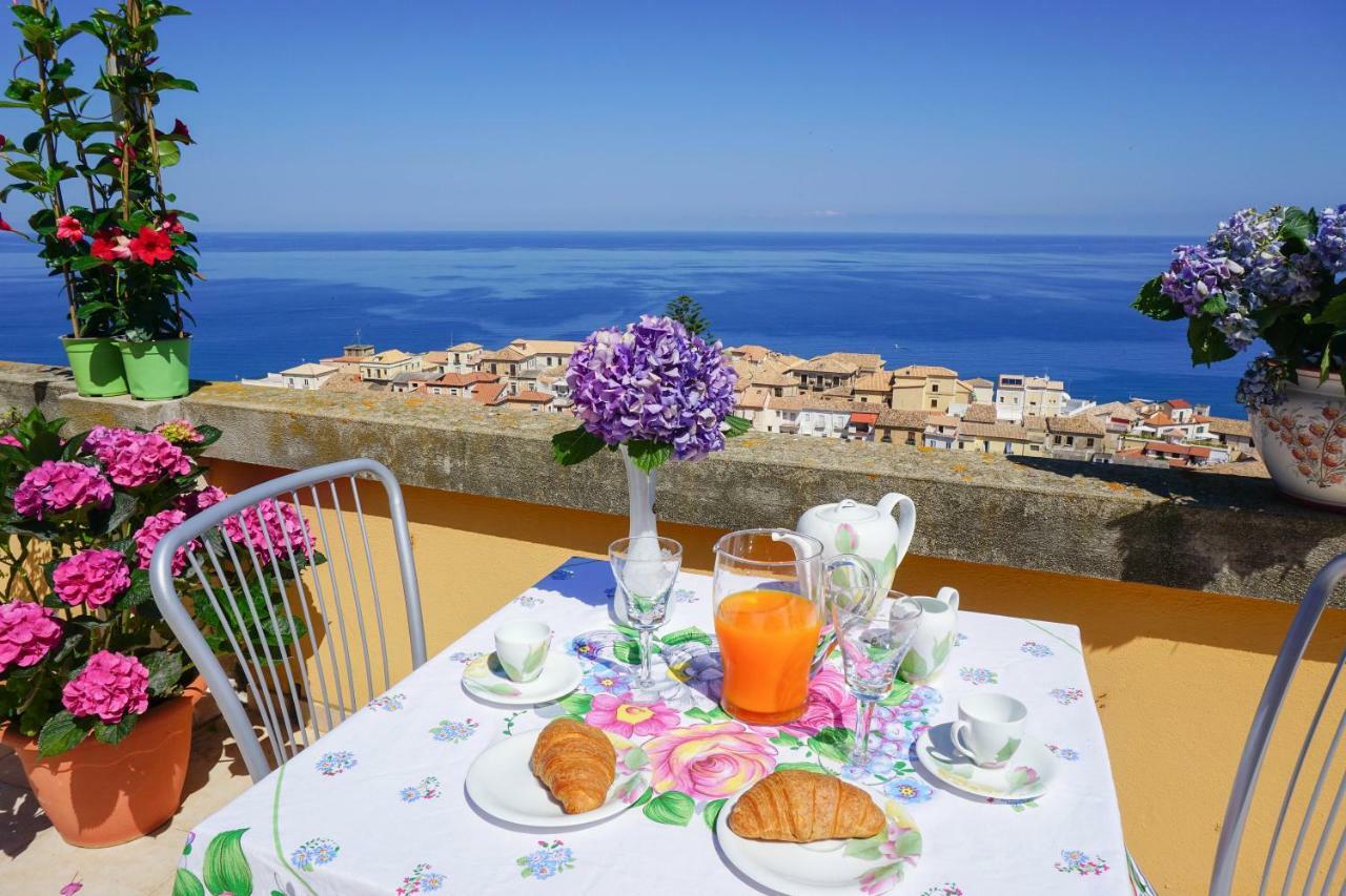 Appartement Il Terrazzo Su Pizzo Extérieur photo