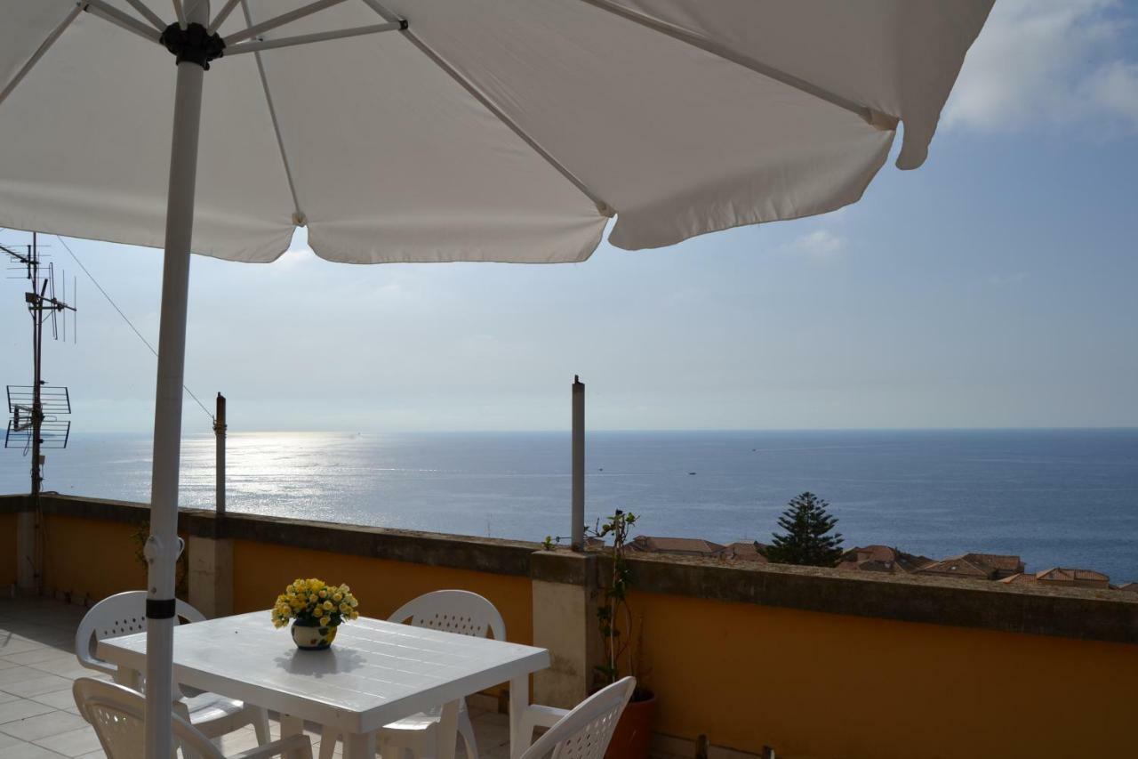 Appartement Il Terrazzo Su Pizzo Extérieur photo