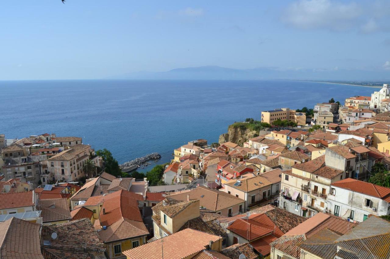Appartement Il Terrazzo Su Pizzo Extérieur photo