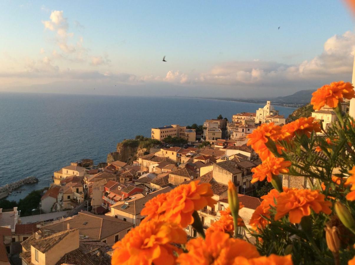 Appartement Il Terrazzo Su Pizzo Extérieur photo
